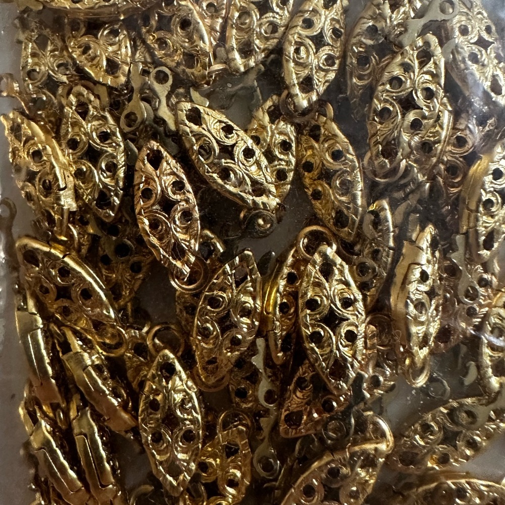New Unused Vintage Gold-Tone Fish Clasps – Set of 100